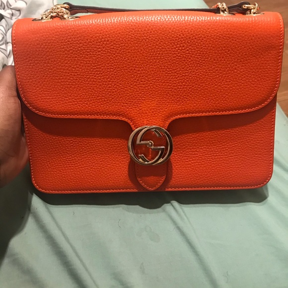 Gucci purse - Picture 1 of 3